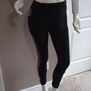 - love Woman sports